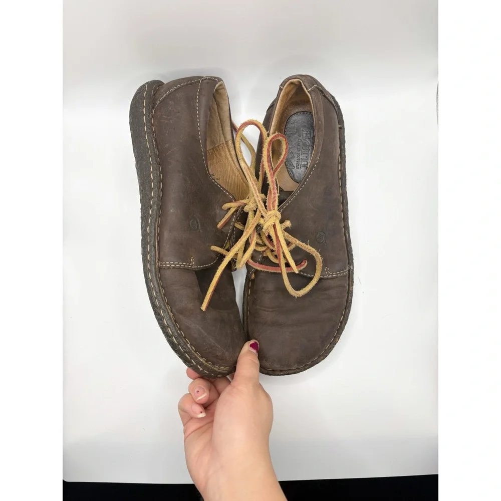 Born Chukka Brown Leather‎ Boots